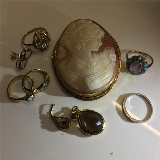 Gold cameo, diamond solitaire, etc